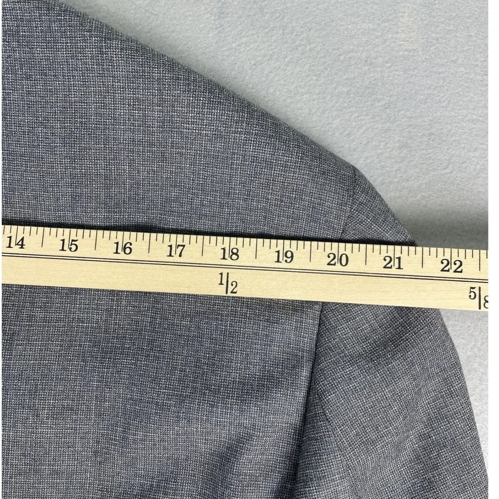 Jos. A. Bank Blazer Mens 44R Grey Signature Collection 100% Wool Two Button